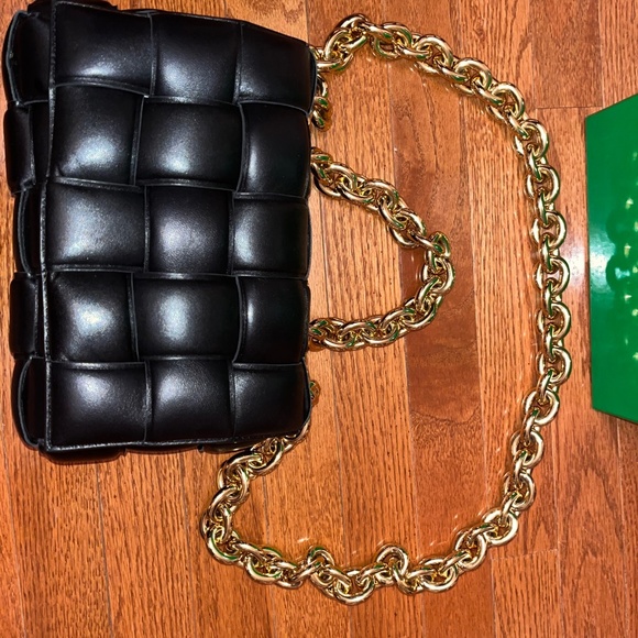 Bottega Veneta Handbags - BOTTEGA VENETA BLACK CASSETTE CHAIN GOLD BAG QUILTED